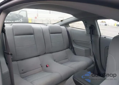 2007 Ford Mustang V6 Deluxe/V6 Premium from USA, damaged, VIN 1ZVFT80N975255171